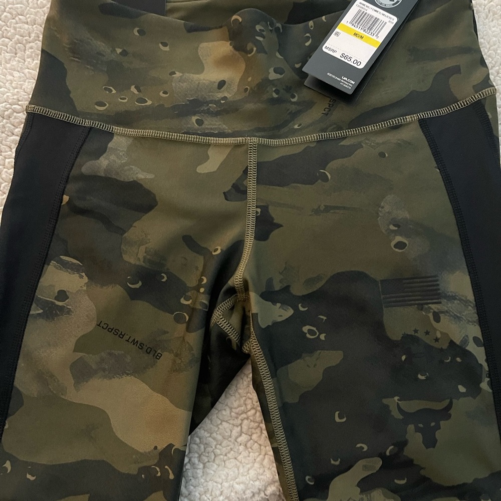 Under Armour High Rise Crop Leggings